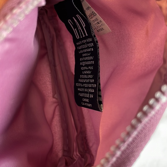 Key chain zippered with pouch. Pink. Very gently used. - Picture 5 of 5